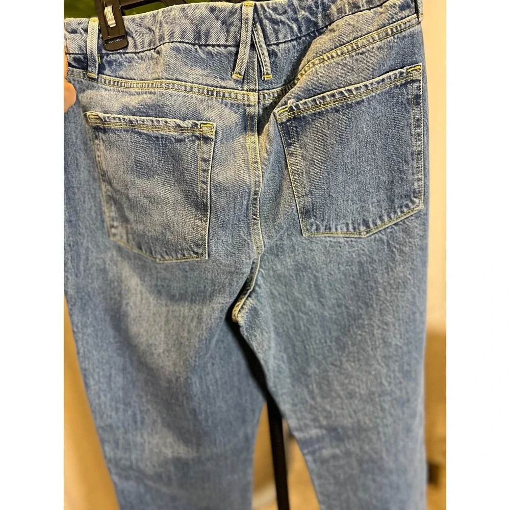 Good American High Rise Straight Leg Jeans Medium Wash Blue Size 12/31 Split Hem
